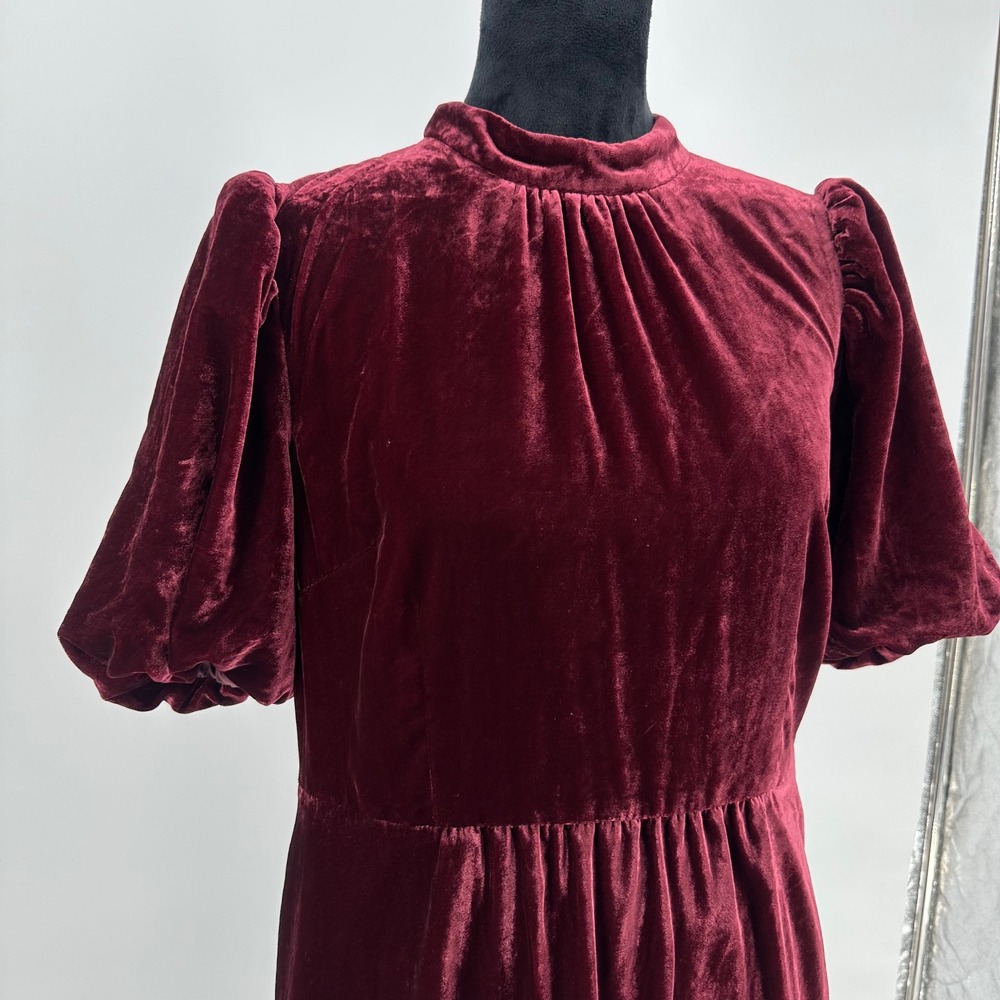 Boden Velvet Midi Dress in Deep Burgundy - Picture 4 of 8